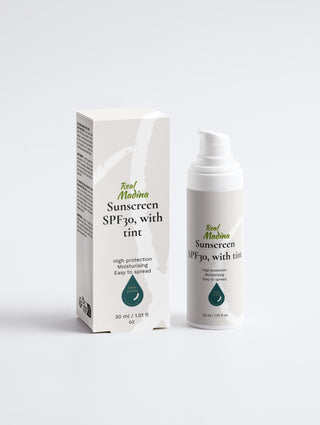 Real Madina Sunscreen SPF30, with tint
