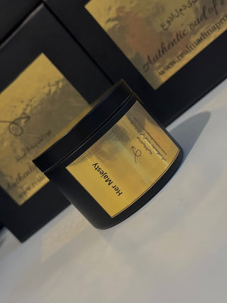 Her Majesty (Oud Candle)